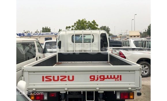 Buy Import Isuzu FTR 850 White Truck in Import - Dubai in Estuary Buy Import Isuzu FTR 850 White Truck in Import - Dubai in Estuary