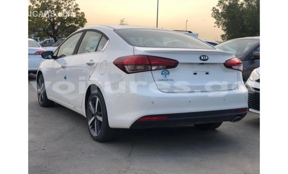 Sayi Imported Kia Cerato White Mota in Import - Dubai a estuary Sayi Imported Kia Cerato White Mota in Import - Dubai a estuary