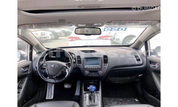 Sayi Imported Kia Cerato White Mota in Import - Dubai a estuary Sayi Imported Kia Cerato White Mota in Import - Dubai a estuary