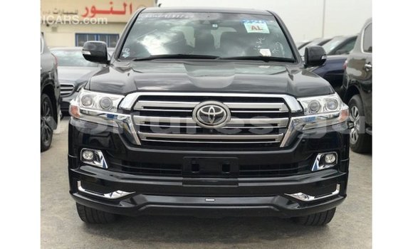 Acheter Import Voiture Toyota Land Cruiser Noir à Import - Dubai, Estuaire Acheter Import Voiture Toyota Land Cruiser Noir à Import - Dubai, Estuaire