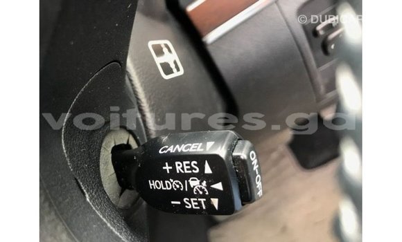 Acheter Import Voiture Toyota Land Cruiser Noir à Import - Dubai, Estuaire Acheter Import Voiture Toyota Land Cruiser Noir à Import - Dubai, Estuaire