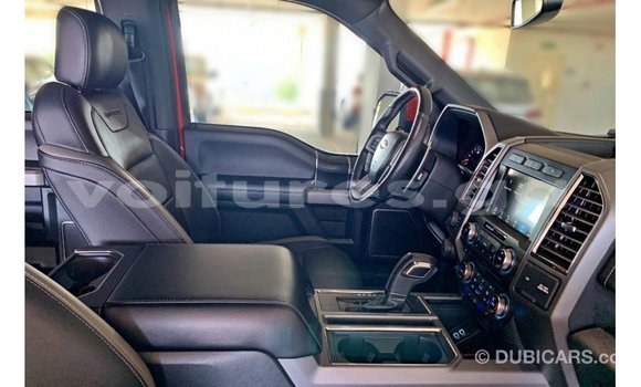 Acheter Import Voiture Ford Club Wagon Rouge à Import - Dubai, Estuaire Acheter Import Voiture Ford Club Wagon Rouge à Import - Dubai, Estuaire