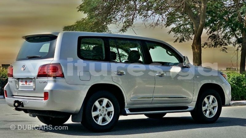 Big with watermark lexus lx estuary import dubai 6632