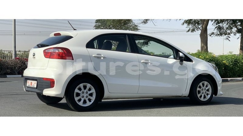 Big with watermark kia rio estuaire import dubai 6641