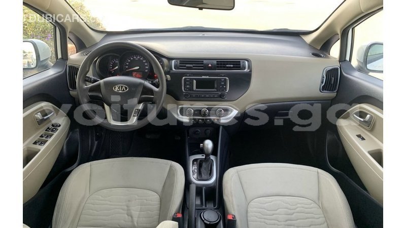 Big with watermark kia rio estuaire import dubai 6641