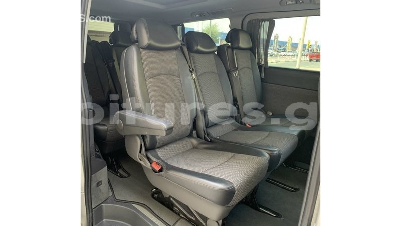 Big with watermark mercedes benz viano estuary import dubai 6642