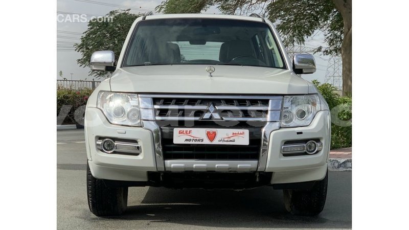 Big with watermark mitsubishi pajero estuary import dubai 6645