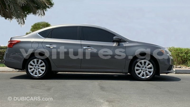 Big with watermark nissan sentra estuary import dubai 6649