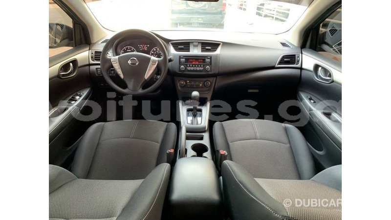 Big with watermark nissan sentra estuary import dubai 6649