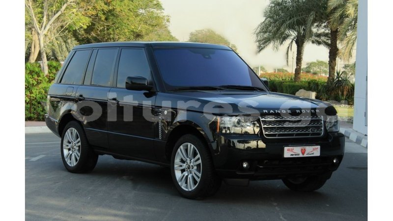 Big with watermark land rover range rover estuary import dubai 6653