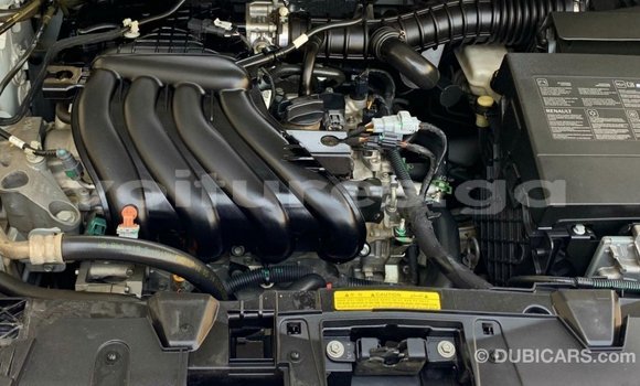 Acheter Import Voiture Renault Fluence Blanc à Import - Dubai, Estuaire Acheter Import Voiture Renault Fluence Blanc à Import - Dubai, Estuaire