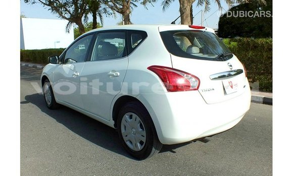 Acheter Import Voiture Nissan Tiida Blanc à Import - Dubai, Estuaire Acheter Import Voiture Nissan Tiida Blanc à Import - Dubai, Estuaire