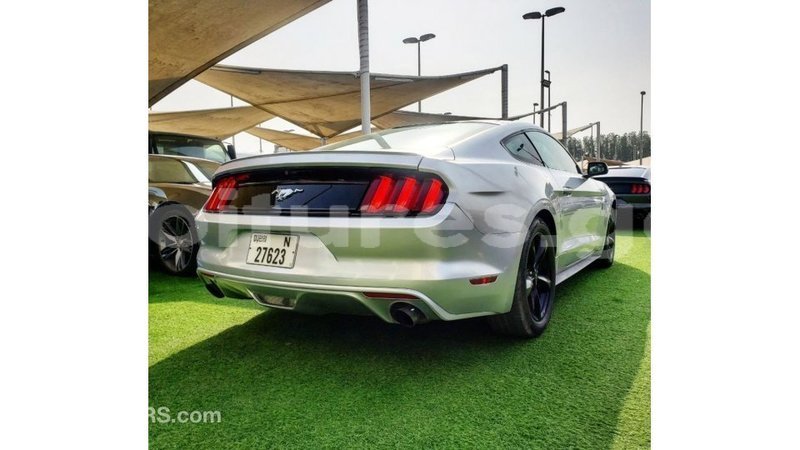 Big with watermark ford mustang estuary import dubai 6676