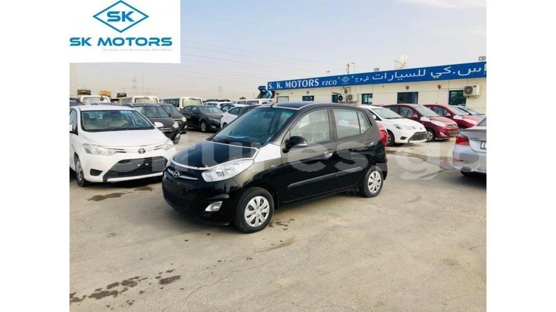 Big with watermark hyundai i10 estuary import dubai 6682