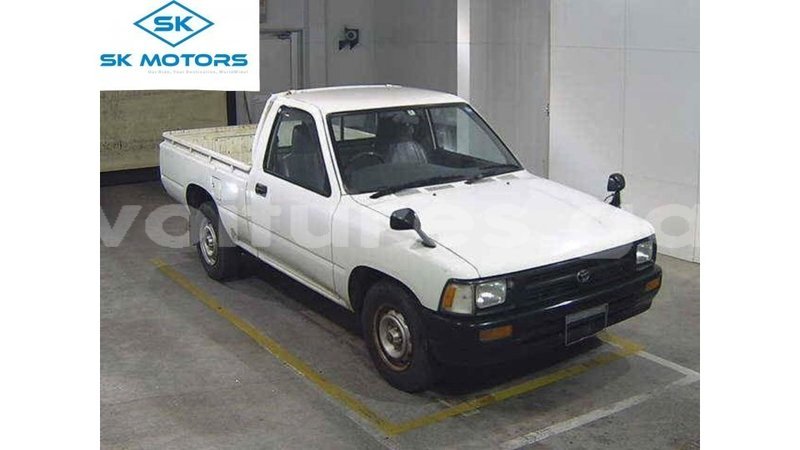 Big with watermark toyota hilux estuary import dubai 6685