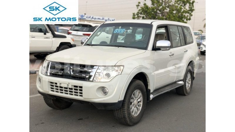 Big with watermark mitsubishi pajero estuary import dubai 6690