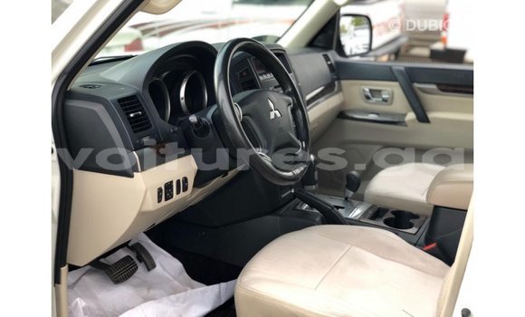 Sayi Imported Mitsubishi Pajero White Mota in Import - Dubai a estuary Sayi Imported Mitsubishi Pajero White Mota in Import - Dubai a estuary