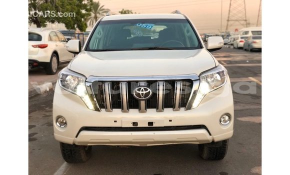 Acheter Import Voiture Toyota Prado Blanc à Import - Dubai, Estuaire Acheter Import Voiture Toyota Prado Blanc à Import - Dubai, Estuaire