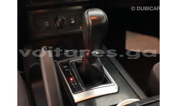 Acheter Import Voiture Toyota Prado Blanc à Import - Dubai, Estuaire Acheter Import Voiture Toyota Prado Blanc à Import - Dubai, Estuaire