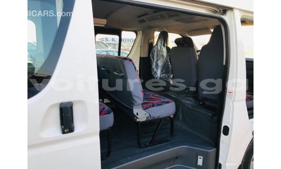 Sayi Imported Toyota Hiace White Mota in Import - Dubai a estuary Sayi Imported Toyota Hiace White Mota in Import - Dubai a estuary
