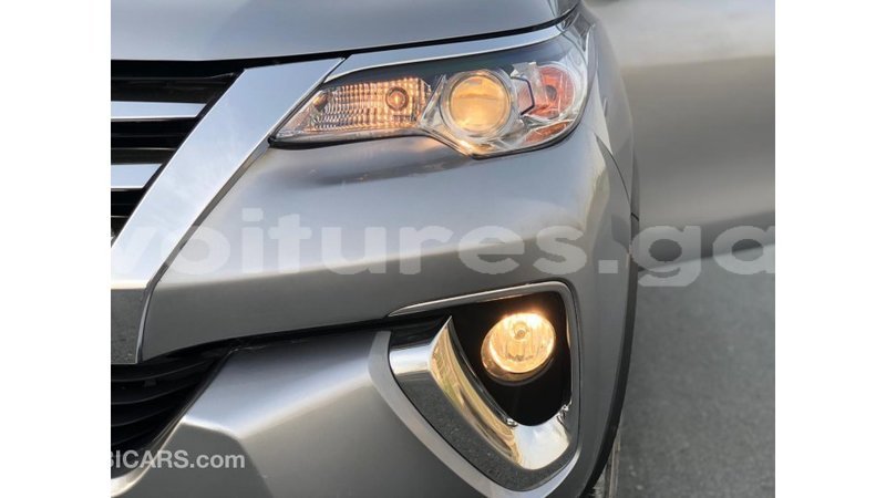 Big with watermark toyota fortuner estuary import dubai 6698