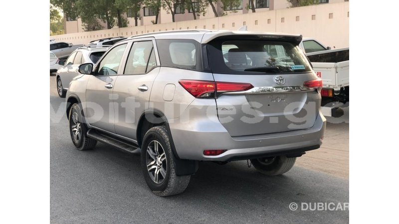 Big with watermark toyota fortuner estuary import dubai 6698