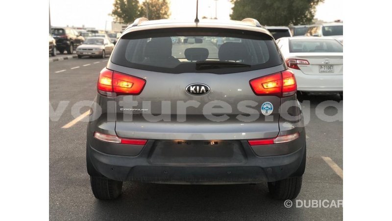 Big with watermark kia sportage estuary import dubai 6699