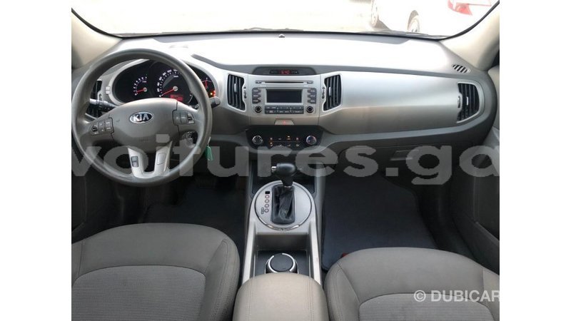 Big with watermark kia sportage estuary import dubai 6699