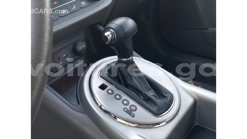 Big with watermark kia sportage estuary import dubai 6699