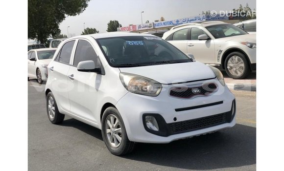 Acheter Import Voiture Kia Picanto Blanc à Import - Dubai, Estuaire Acheter Import Voiture Kia Picanto Blanc à Import - Dubai, Estuaire