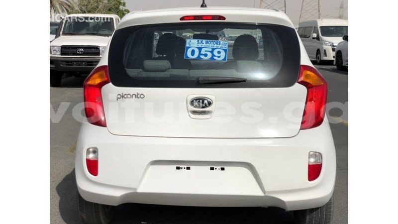 Big with watermark kia picanto estuary import dubai 6700