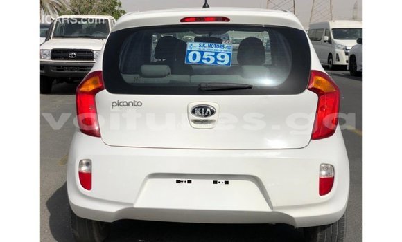 Acheter Import Voiture Kia Picanto Blanc à Import - Dubai, Estuaire Acheter Import Voiture Kia Picanto Blanc à Import - Dubai, Estuaire