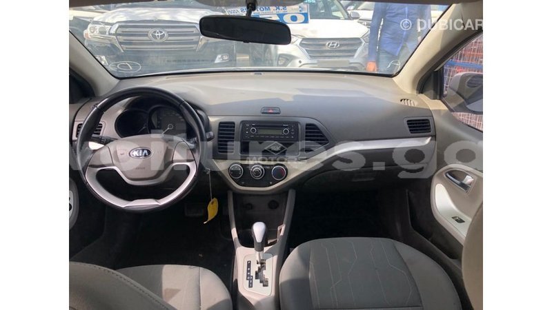 Big with watermark kia picanto estuary import dubai 6700