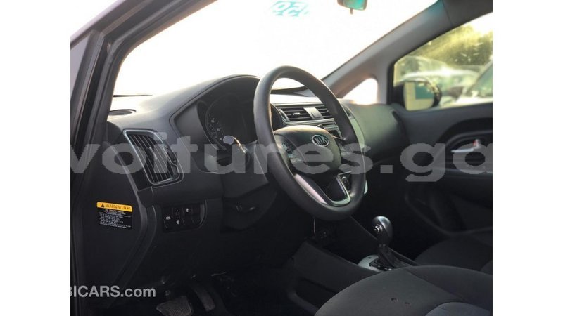 Big with watermark kia rio estuary import dubai 6702