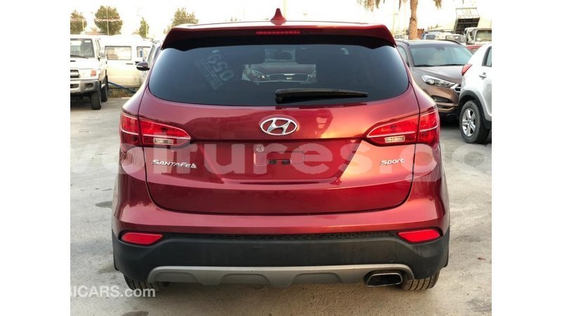 Big with watermark hyundai santa fe estuary import dubai 6704