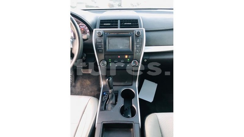 Big with watermark toyota camry estuary import dubai 6706