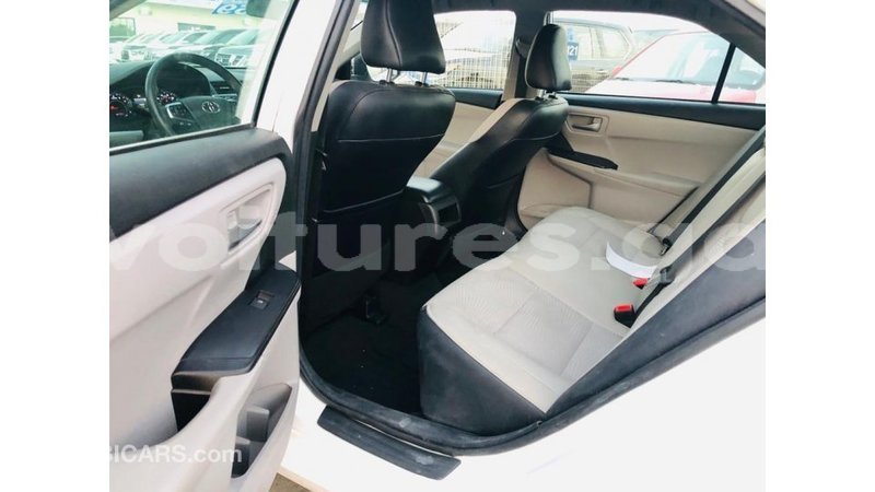 Big with watermark toyota camry estuary import dubai 6706