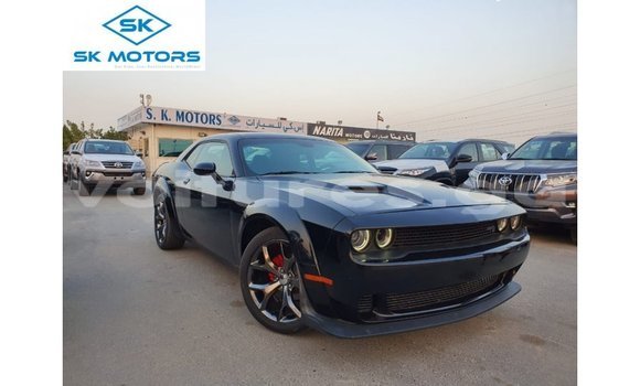 Acheter Import Voiture Dodge Challenger Noir à Import - Dubai, Estuaire