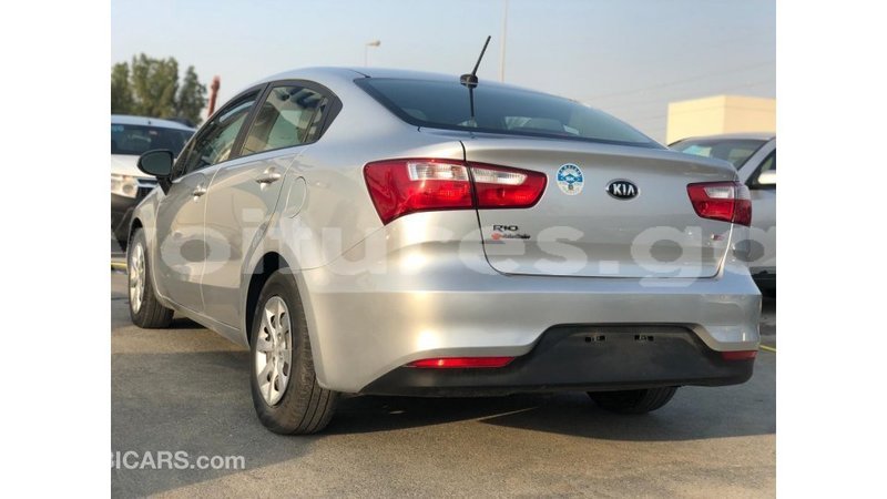 Big with watermark kia rio estuary import dubai 6713