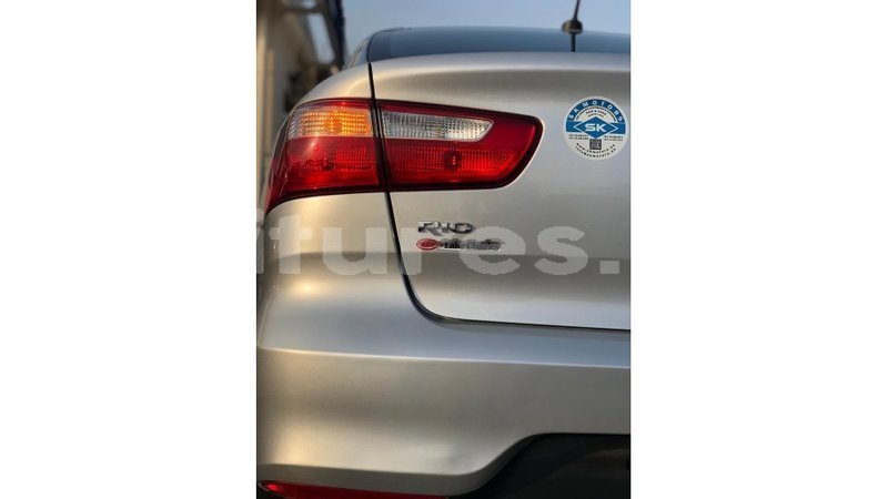 Big with watermark kia rio estuary import dubai 6713