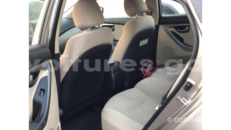 Big with watermark hyundai elantra estuary import dubai 6718