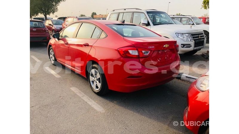 Big with watermark chevrolet cruze estuary import dubai 6722