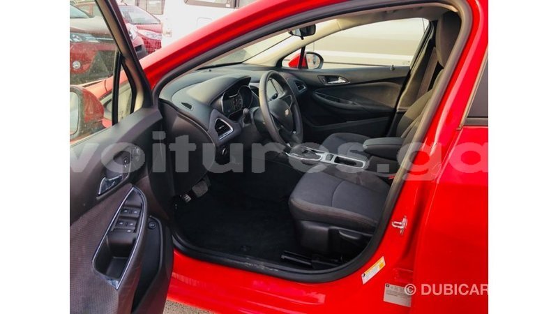 Big with watermark chevrolet cruze estuary import dubai 6722