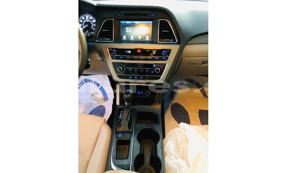 Buy Import Hyundai Sonata Red Car in Import - Dubai in Estuary Buy Import Hyundai Sonata Red Car in Import - Dubai in Estuary