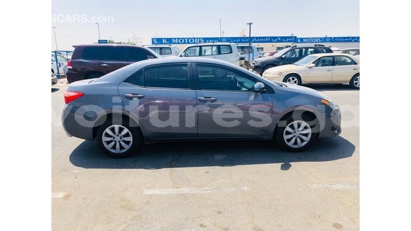 Big with watermark toyota corolla estuary import dubai 6725