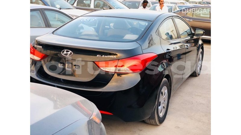 Big with watermark hyundai elantra estuary import dubai 6729