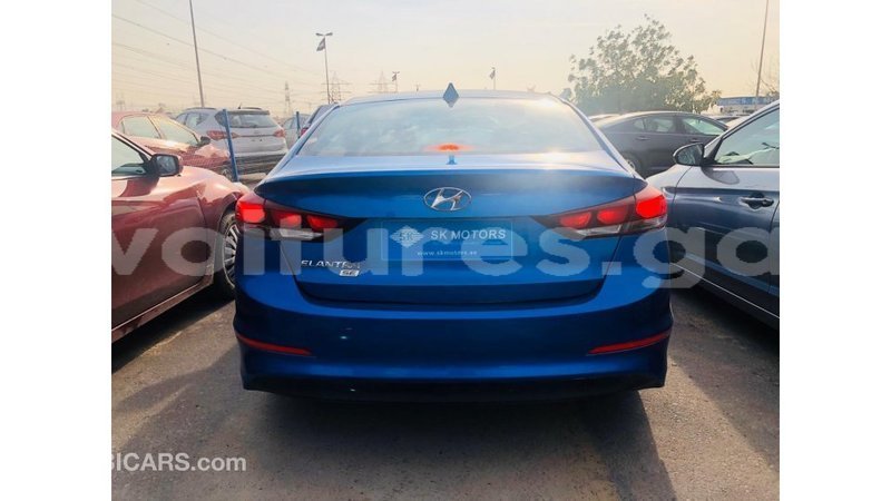 Big with watermark hyundai elantra estuary import dubai 6730