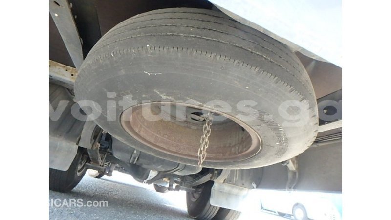 Big with watermark toyota coaster estuaire import dubai 6735