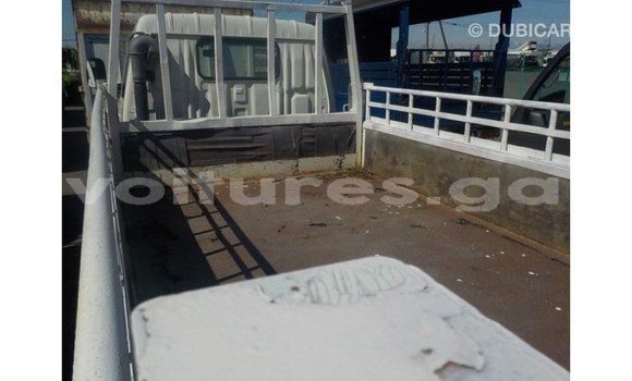 Acheter Import Utilitaire Toyota Dyna Blanc à Import - Dubai, Estuaire Acheter Import Utilitaire Toyota Dyna Blanc à Import - Dubai, Estuaire