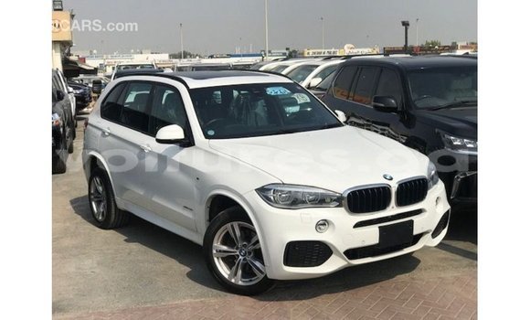 Acheter Import Voiture BMW X5 Blanc à Import - Dubai, Estuaire Acheter Import Voiture BMW X5 Blanc à Import - Dubai, Estuaire
